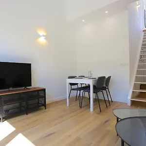 Juan De Austria Penthouse 4pax Apartment